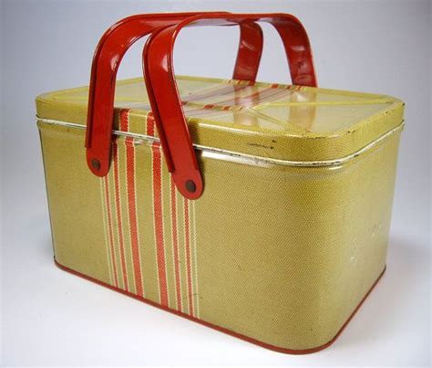 late 1950 early 1960 metal lunch boxes|old school tin lunch boxes.